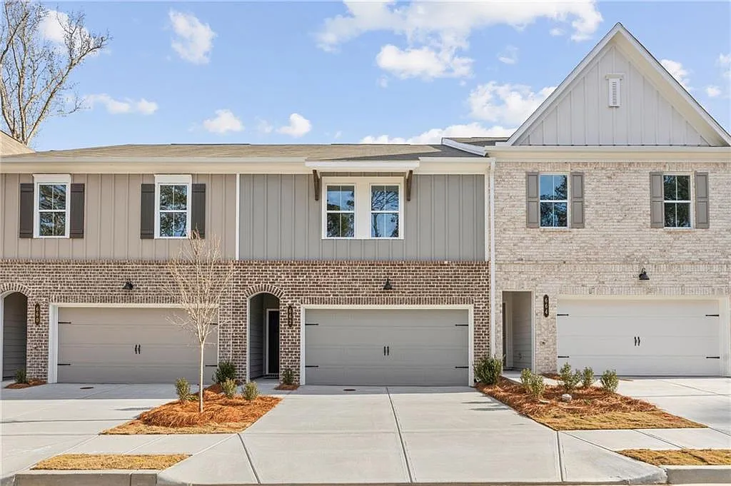 662 Sunstone Ln photo 1