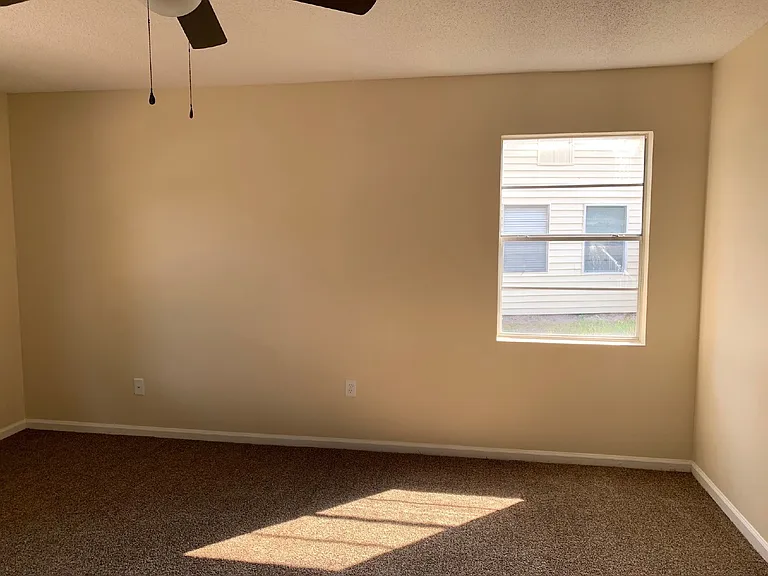 152 Cherokee Cir — Photo 12