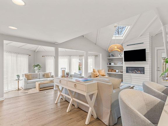 3rd image of 16 Bosuns Lane