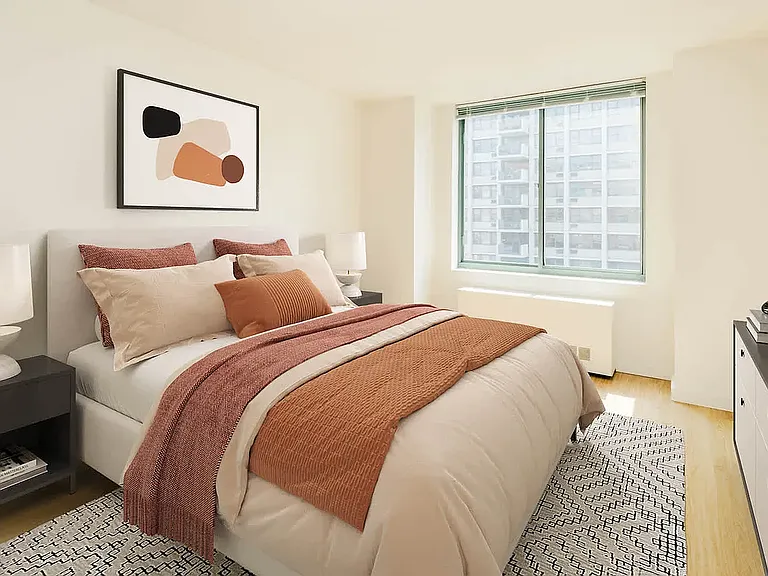 750 Columbus Ave #2F — Photo 2