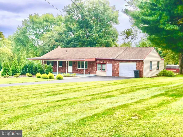 219 Faggs Manor Rd, Cochranville, PA 19330