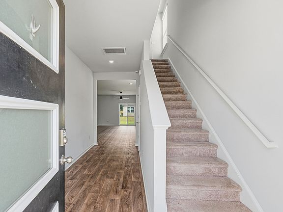 5th image of 133 Horizon Ridge Dr