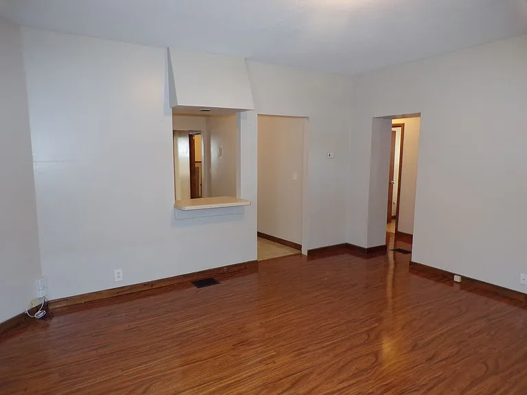 247 S Kansas St — Photo 7