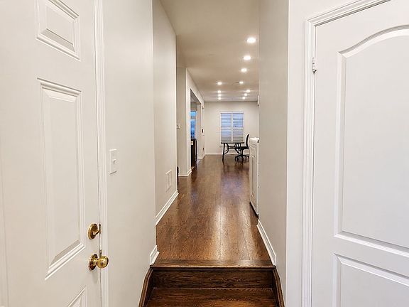 3rd image of 5145 Angel Stone Dr