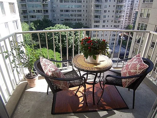 Sold by Peter Ashe | media 9