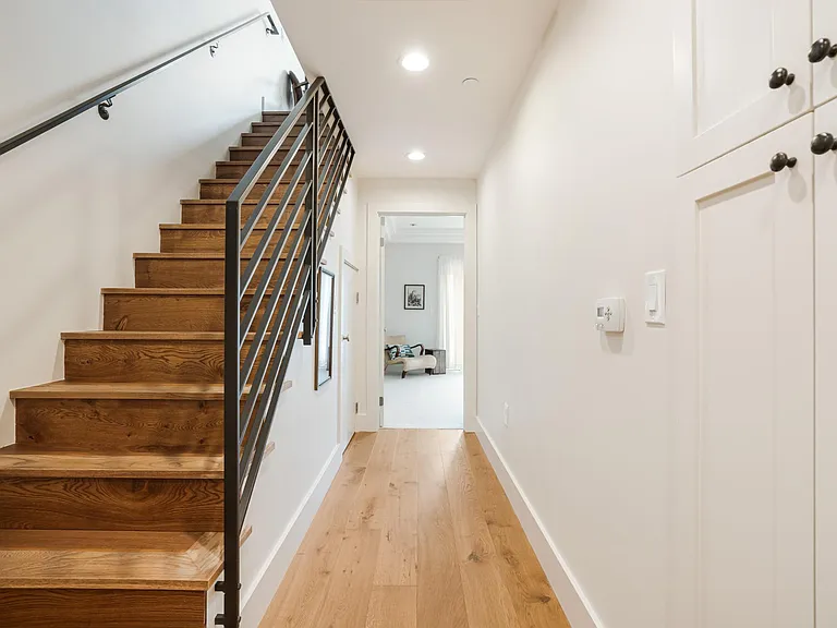 12020 Guerin St #Penthouse 5 — Photo 18