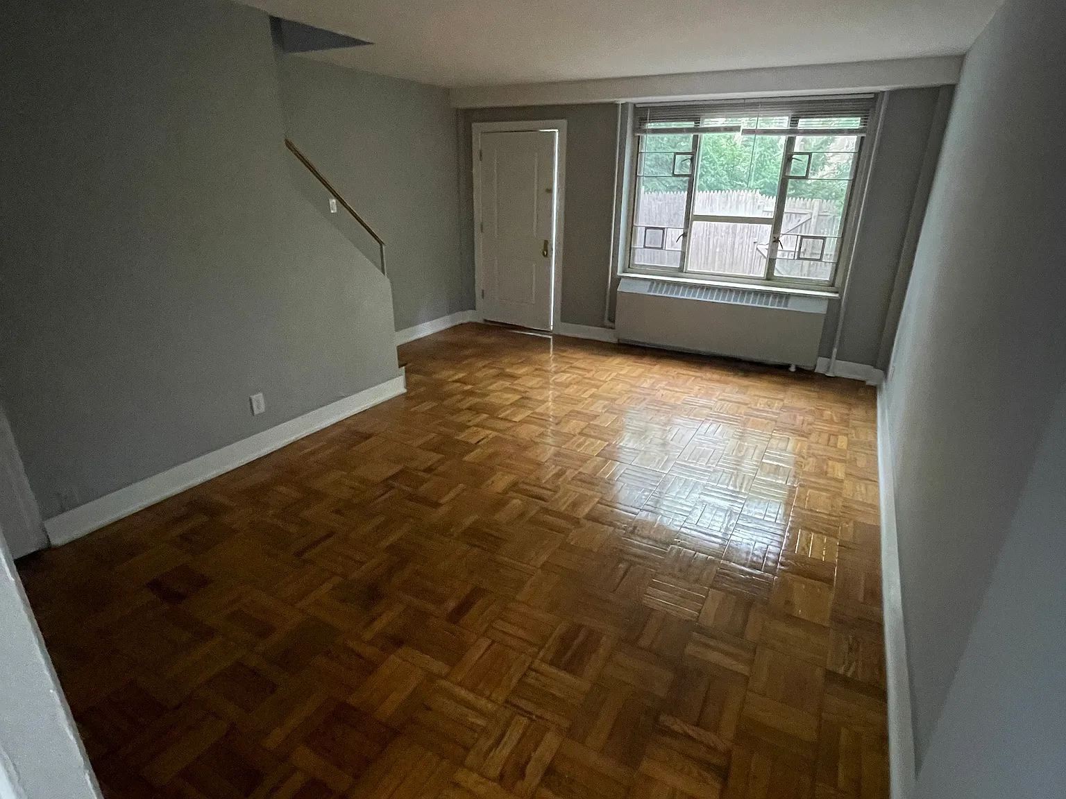 71st Cres, Fresh Meadows — Photo 4