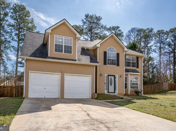 6715 Manor Creek Dr, Douglasville, GA 30135