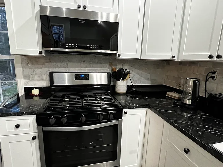 20 Bailey Hill Rd — Photo 38