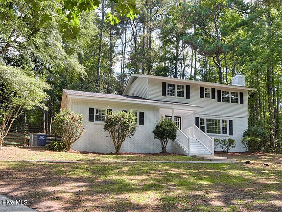 2nd image of 1229 Woodbine Road
