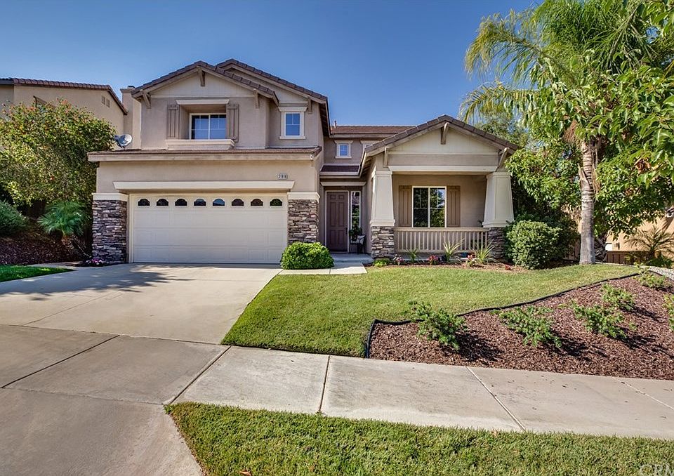 1st image of 31916 Cedarhill Ln