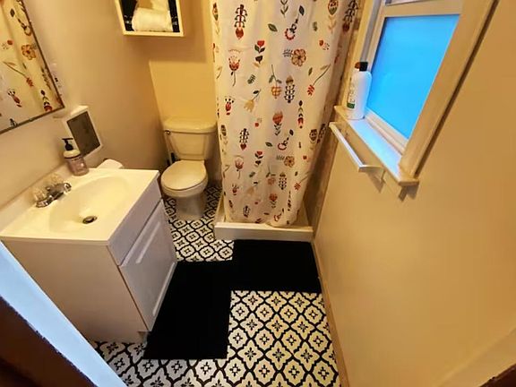 Take your time in this gorgeous bathroom, and transform your daily routine into a tranquil escape.