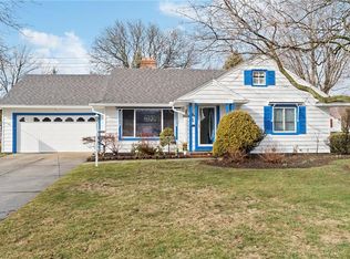 20721 Patterson Pkwy, Highland Hills, OH 44122