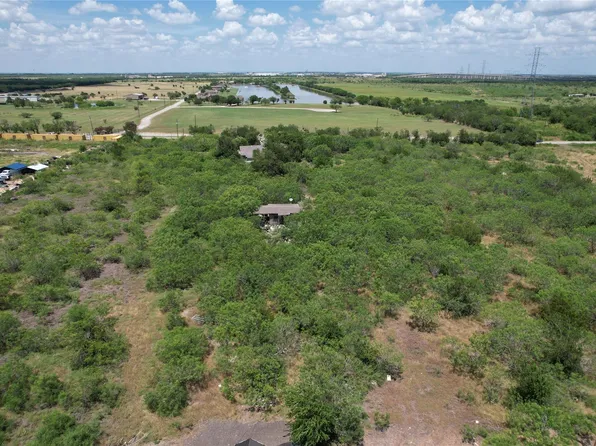 6409 Old Lockhart Hwy, Buda, TX 78610