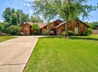 7 Dustin Cir, Shawnee, OK 74804