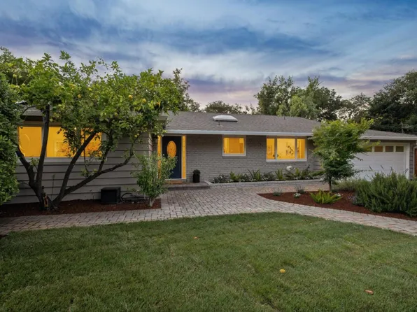 1114 Laureles Dr, Los Altos, CA 94022