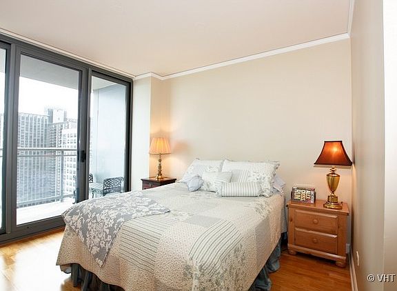 5th image of 450 E Waterside Dr Unit 2104