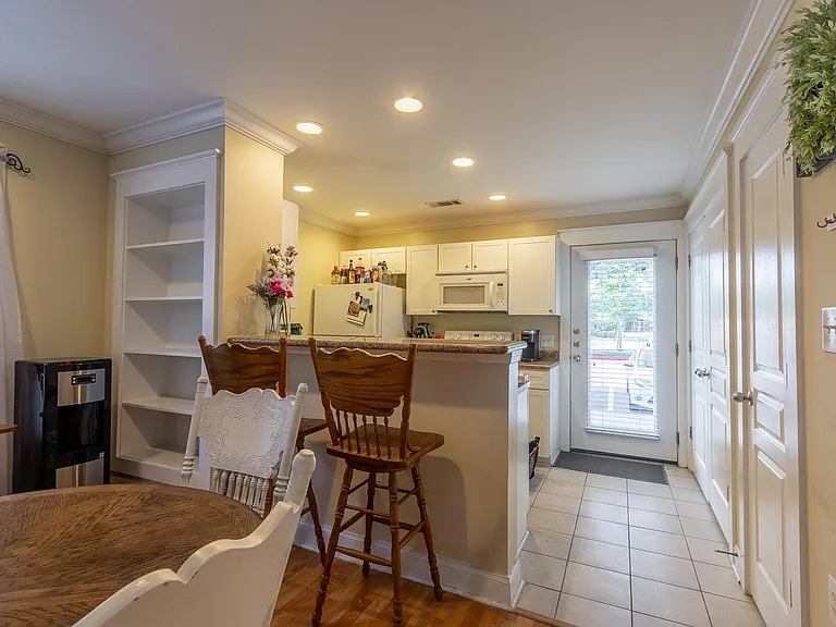 1725 Harvey Mitchell Pkwy S #4011 — Photo 12