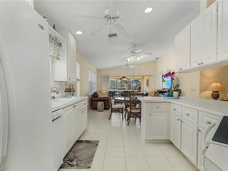 4147 Los Altos Ct — Photo 10