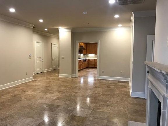 3rd image of 6505 Bandera Ave #42B