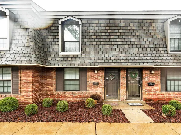 1833 Mansard Dr, Saint Louis, MO 63125