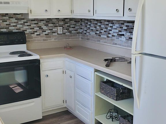 2nd image of 96 Forest Dr #1