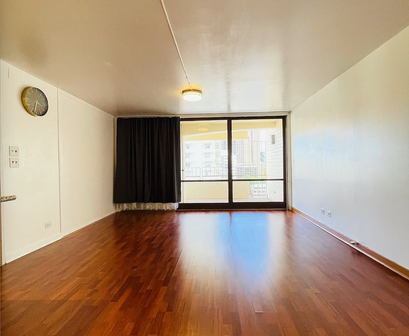 2 bed, 929 sqft, $2,900 — Photo 3