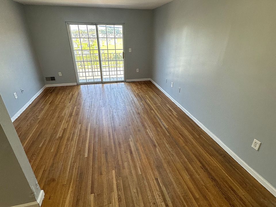 1st image of 440 S 19th St #1F