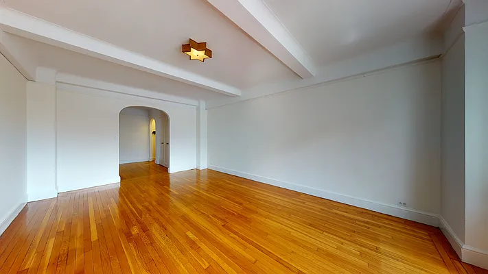 Rented by Bond New York | media 4