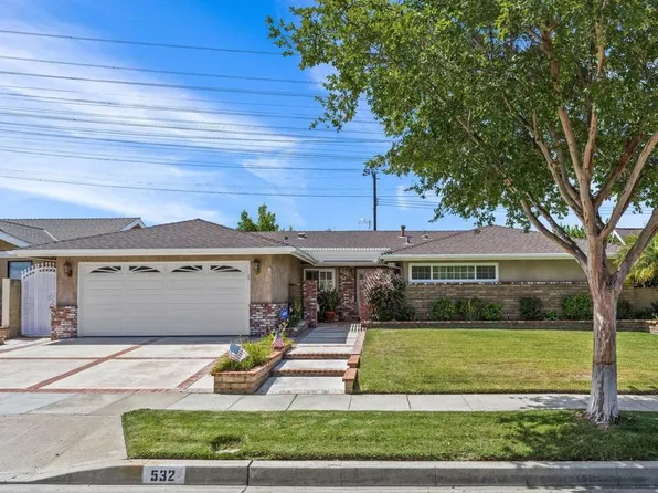 532 E Chestnut Ave, Orange, CA 92867