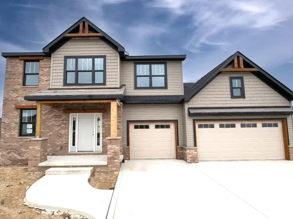 2026 Spruce Ln, Chesterton, IN 46304