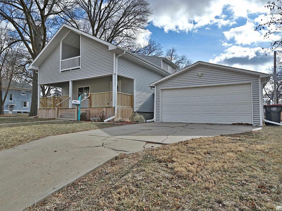 1123 Washington St Beatrice NE 68310 Zillow