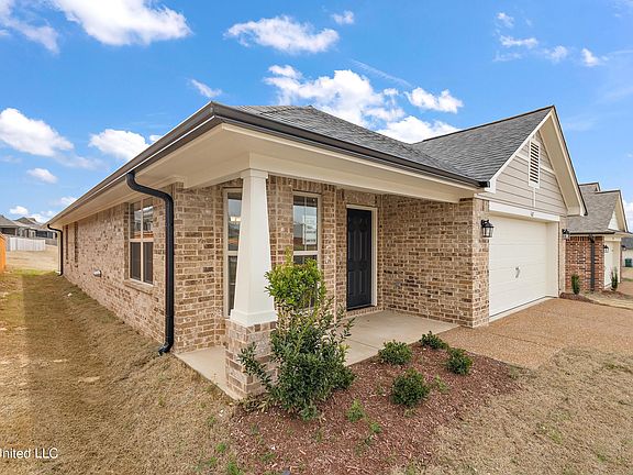 2nd image of 1607 Cambria Dr