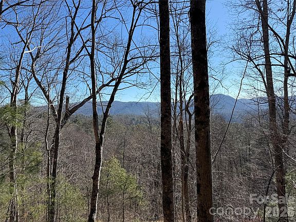 2nd image of 33 High Point Trl
