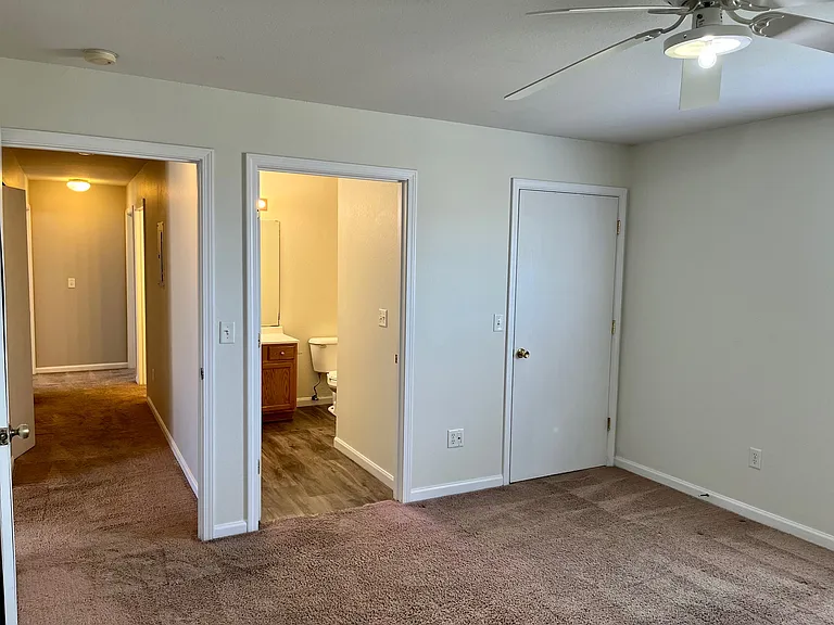 1619 RT Dunn Drive — Photo 26