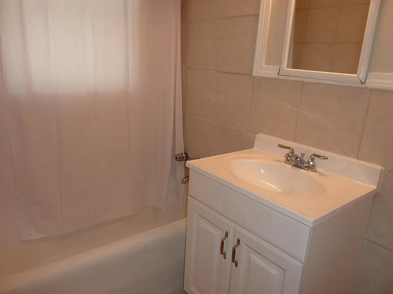 7349 Hoover Ave — Photo 7