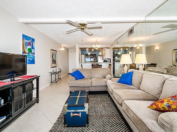 5th image of 6104 Palma Del Mar Blvd S APT 111
