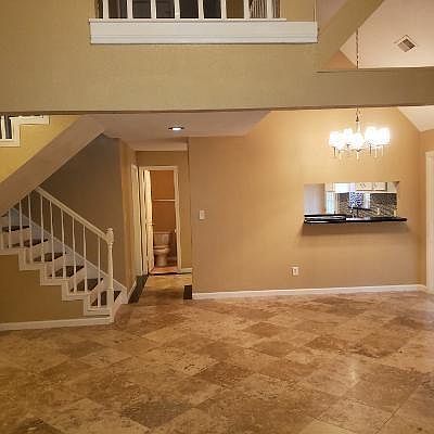 3rd image of 10810 Jaycreek Dr