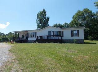 1450 Little Hurricane Creek Rd, Mc Ewen, TN 37101
