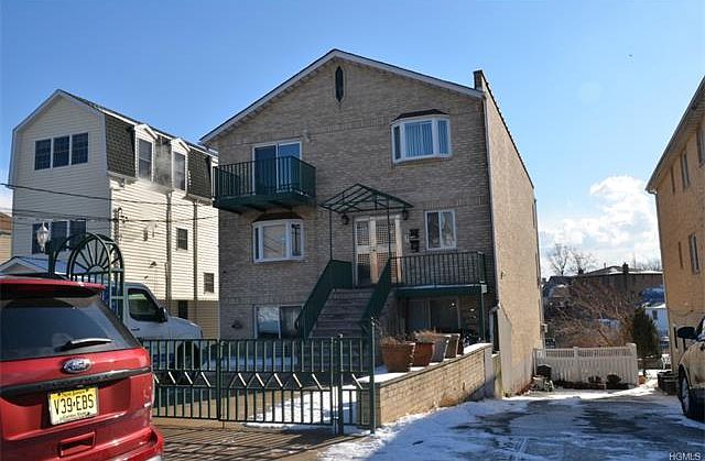 1st image of 3284 Griswold Ave