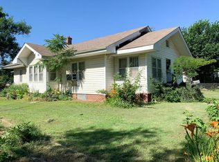 414 E Central St, Fairview, OK 73737