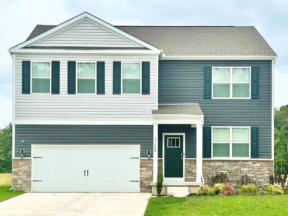 1st image of 32112 Fairfield St