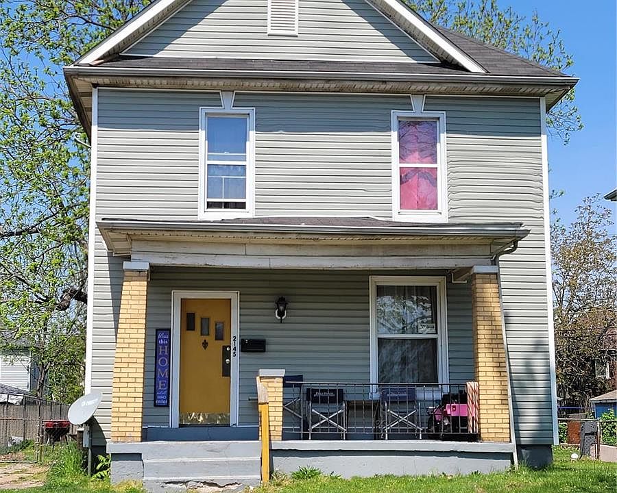 2nd image of 2145 Grand Ave