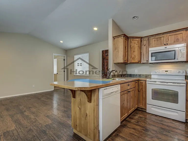 2852 N Julie Ann Ct — Photo 6