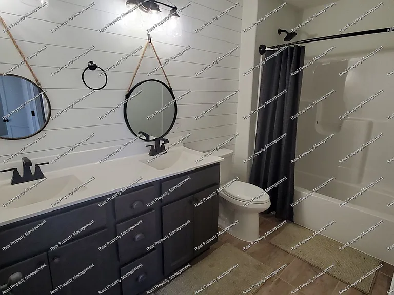 10518 Talus Dr — Photo 10