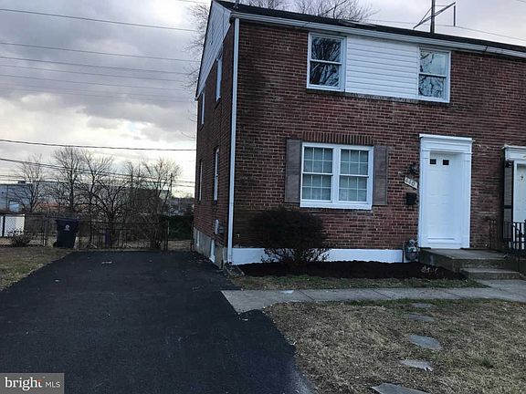 2nd image of 440 Forest Dr