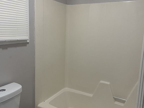 5th image of 5015 Jacksboro Pike #Pike14