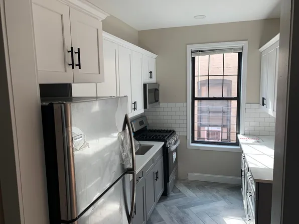 (undisclosed Address), Bronx, NY 10472