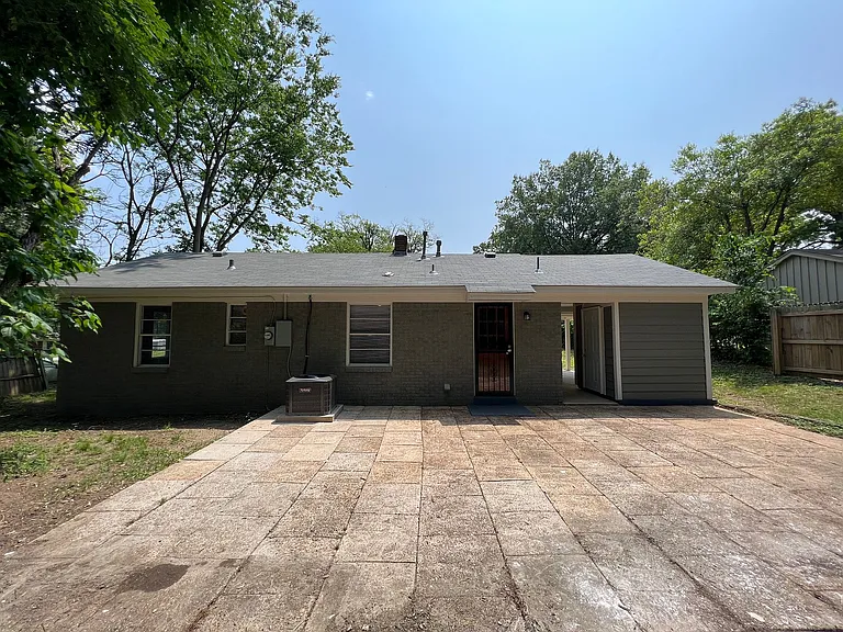 3465 Obion Dr — Photo 3