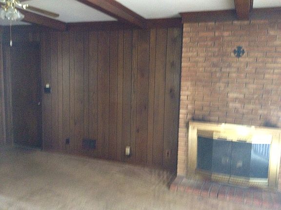 4th image of 8708 Windsor View Dr